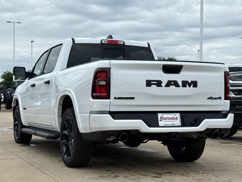 New 2026 RAM 1500 Laramie AWD/4WD image 7