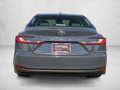Used 2025 Toyota Camry LE FWD image 7