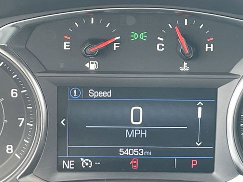 Used 2024 GMC Terrain SLE AWD/4WD image 32