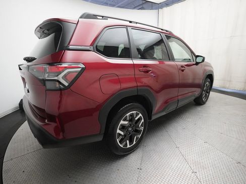 Used 2025 Subaru Forester Premium AWD/4WD image 35