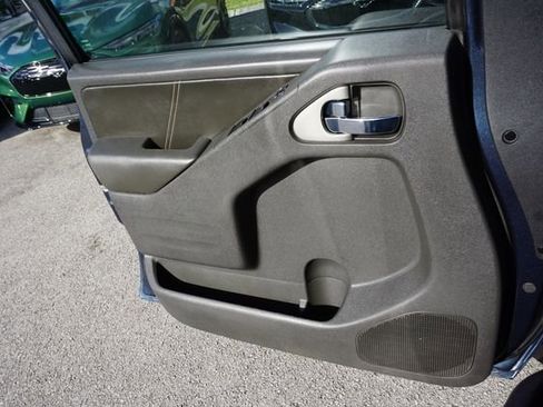 Used 2017 Nissan Frontier PRO-4X w/ Pro-4x Luxury Package image 30