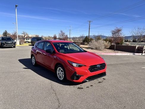 Used 2025 Subaru Impreza 2.0i image 2