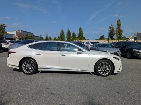 Certified 2022 Lexus LS 500 AWD w/ Interior Upgrade Package image 2