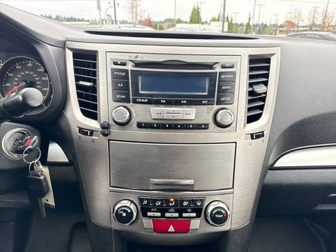 Used 2013 Subaru Legacy 2.5i Premium image 24