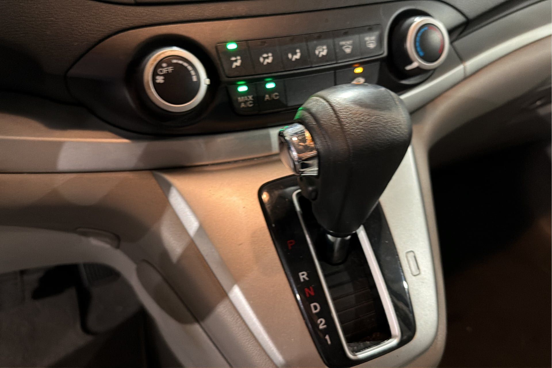 Used 2014 Honda CR-V LX image 26