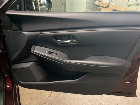 Used 2024 Nissan Sentra SV FWD image 18