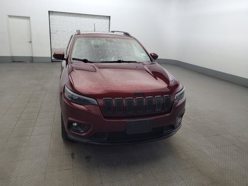 Used 2019 Jeep Cherokee Latitude Plus AWD/4WD image 14