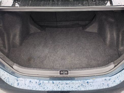 Used 2019 Toyota Corolla XSE image 23