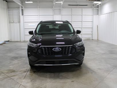 New 2025 Ford Escape SE w/ PHEV Premium Package