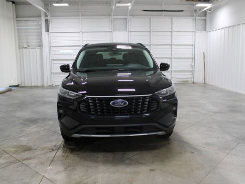 New 2025 Ford Escape SE w/ PHEV Premium Package image 2