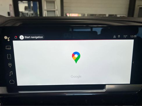 Used 2023 GMC Sierra 1500 Elevation w/ Preferred Package image 41