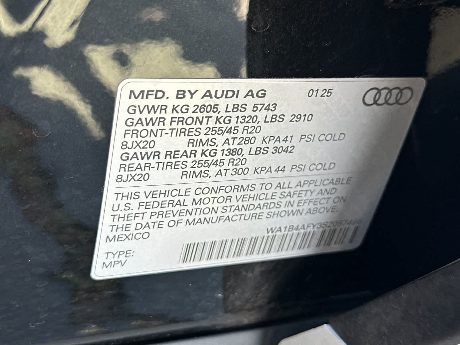 Used 2025 Audi SQ5 Premium Plus w/ Premium Plus Package AWD/4WD image 30