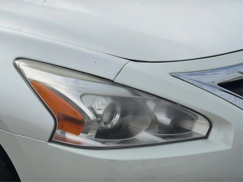 Used 2015 Nissan Altima 2.5 SV w/ Convenience Package image 23