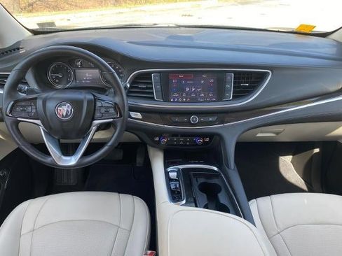 Used 2023 Buick Enclave Essence w/ Experience Buick Package AWD/4WD image 15