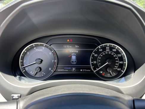 Used 2023 INFINITI QX50 Luxe FWD image 23