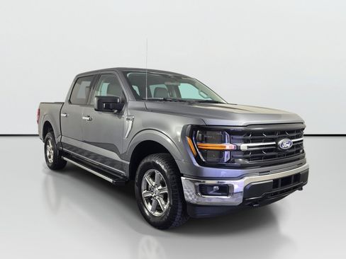 Used 2025 Ford F150 XLT w/ Equipment Group 301A Standard AWD/4WD image 7