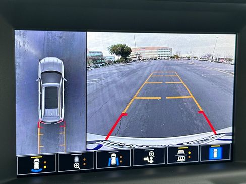 Used 2023 GMC Terrain Denali w/ Denali Premium Package image 26