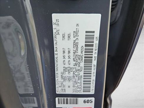 Used 2025 Toyota Tacoma SR5 AWD/4WD image 23