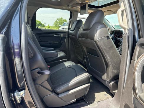 Used 2011 GMC Acadia Denali AWD/4WD image 30