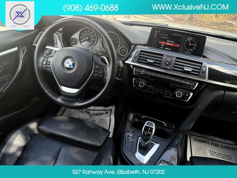 Used 2018 BMW 330i xDrive Sedan w/ Convenience Package image 19