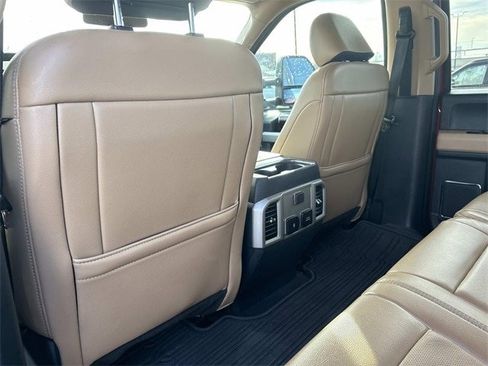 Certified 2022 Ford F250 Lariat w/ Lariat Ultimate Package image 17