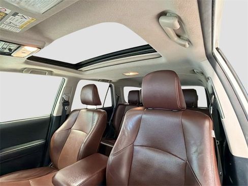 Used 2014 Toyota 4Runner Limited image 19