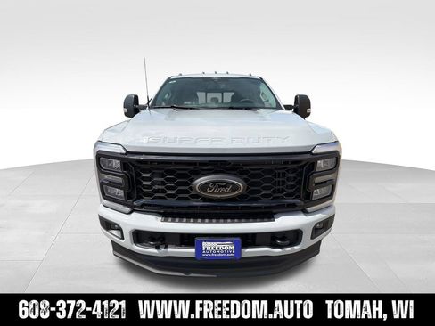 New 2026 Ford F350 XLT w/ XLT Premium Package AWD/4WD image 8