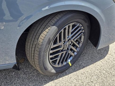 New 2026 Nissan Sentra SV w/ SV Convenience Package image 5