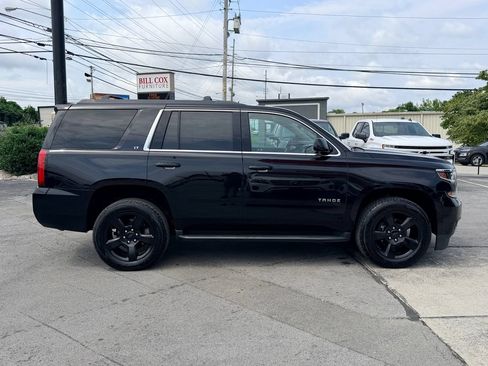 Used 2019 Chevrolet Tahoe LT w/ LT Midnight Edition AWD/4WD image 7