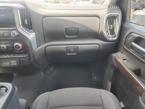 Used 2022 GMC Sierra 2500 SLE w/ SLE Convenience Package AWD/4WD image 10