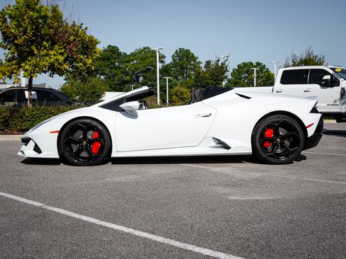 Used 2020 Lamborghini Huracan EVO AWD/4WD image 7
