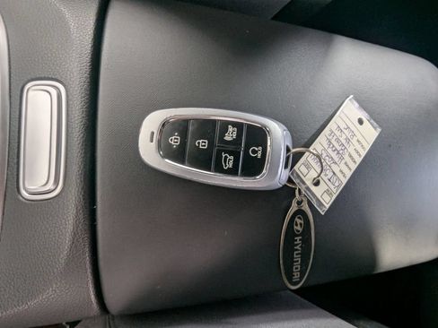 Used 2023 Hyundai Santa Fe SEL FWD image 25