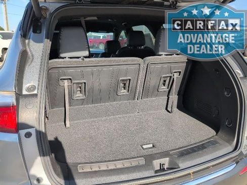 Used 2024 Buick Enclave Essence w/ Sport Touring Edition image 12