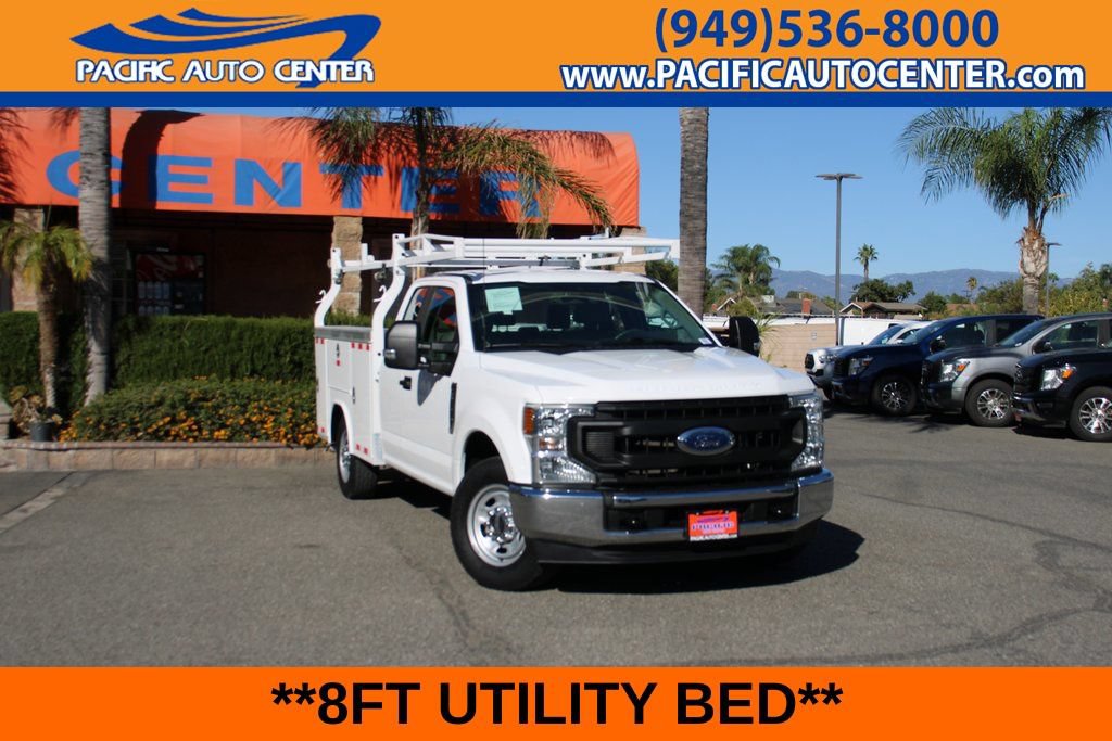 Used 2022 Ford F350 XL w/ Power Equipment Group RWD image 1