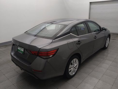 Used 2024 Nissan Sentra S FWD image 9