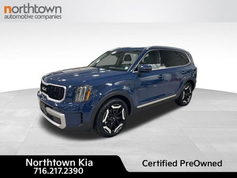 Used 2024 Kia Telluride EX w/ EX Captain's Chair Package image 1