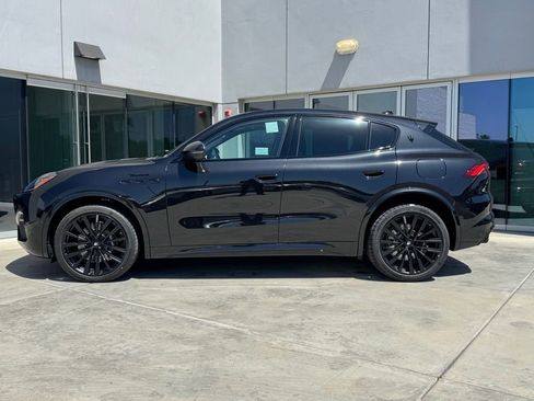 New 2026 Maserati Grecale Modena image 4