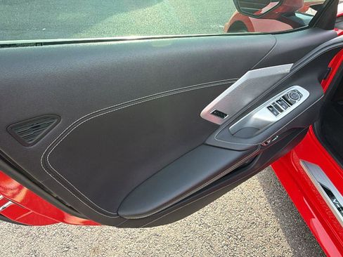 Used 2020 Chevrolet Corvette Stingray Preferred Conv w/ 2LT Preferred Equipment Group RWD image 12