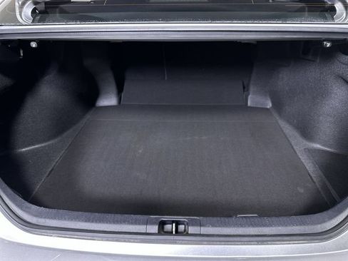 Used 2022 Toyota Camry LE image 27