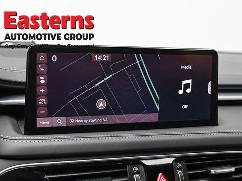 Used 2023 Genesis G70 2.0T AWD/4WD image 19