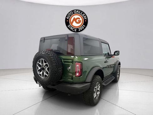 Used 2025 Ford Bronco Badlands AWD/4WD image 3