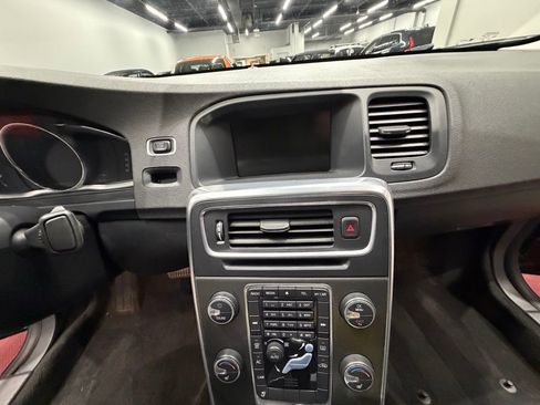 Used 2015 Volvo S60 T5 Premier Plus AWD/4WD image 30