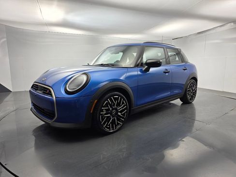 Used 2025 MINI Cooper S FWD image 8