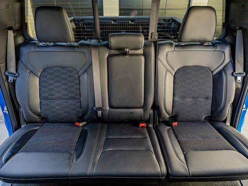 Used 2023 RAM 1500 Big Horn image 36