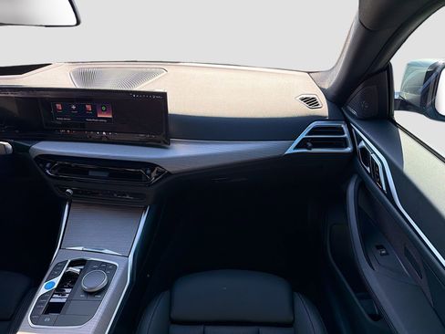 Used 2025 BMW i4 eDrive40 w/ Premium Package image 19