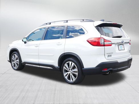 Used 2022 Subaru Ascent Limited w/ Technology Package AWD/4WD image 5