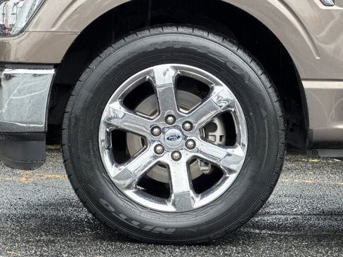 Certified 2022 Ford F150 Lariat RWD image 25