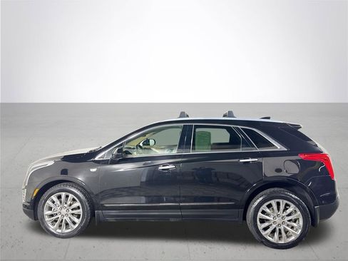 Used 2018 Cadillac XT5 Platinum w/ Driver Assist Package image 9