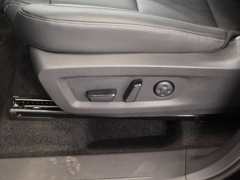 New 2026 Nissan Murano Platinum w/ Cargo Package AWD/4WD image 13