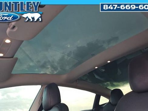 Used 2021 Tesla Model 3 Long Range image 11